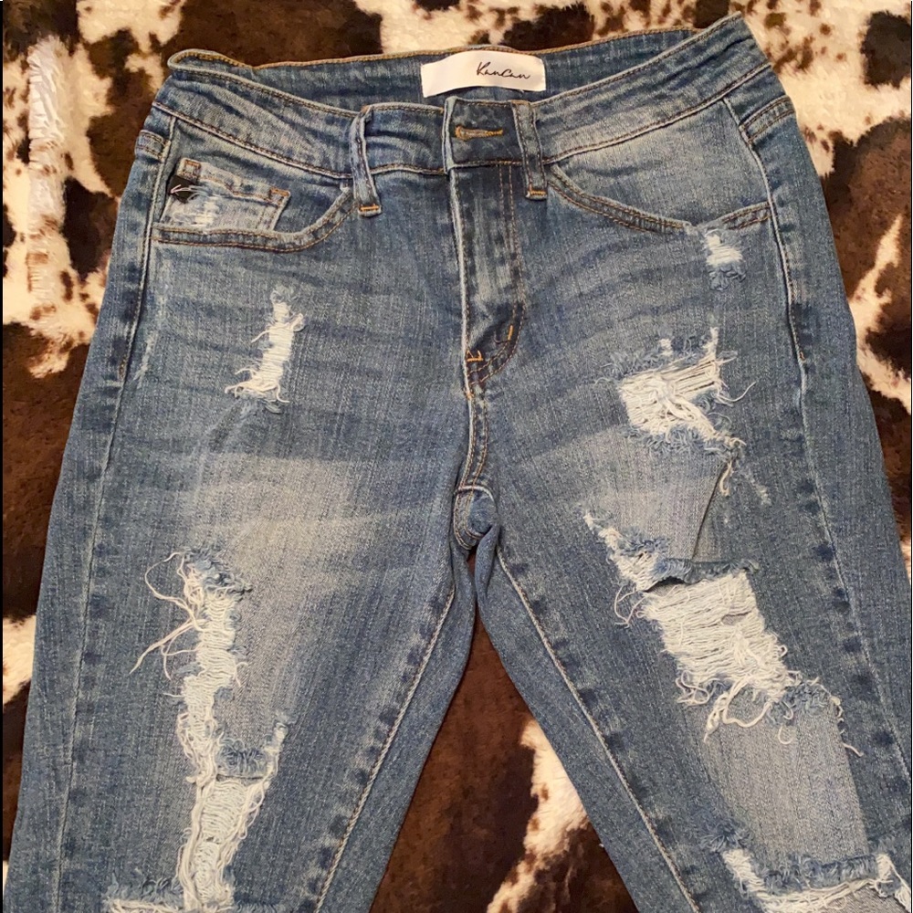 KanCan Mid-Thigh Shorts